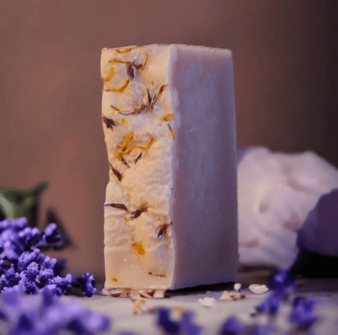 Savon Surgras Bio Lavandin au Lait de Chèvre